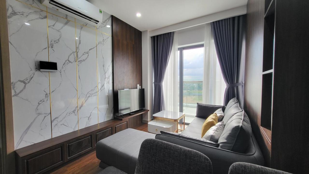 Amy Apartment 후에 외부 사진