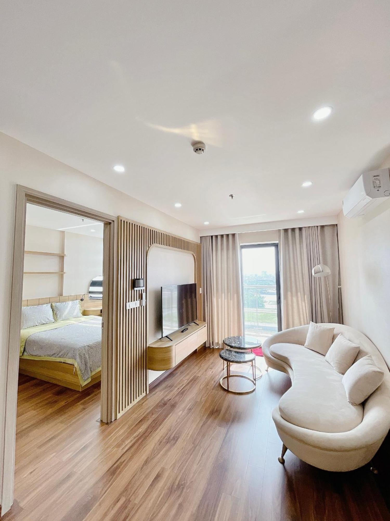 Amy Apartment 후에 외부 사진