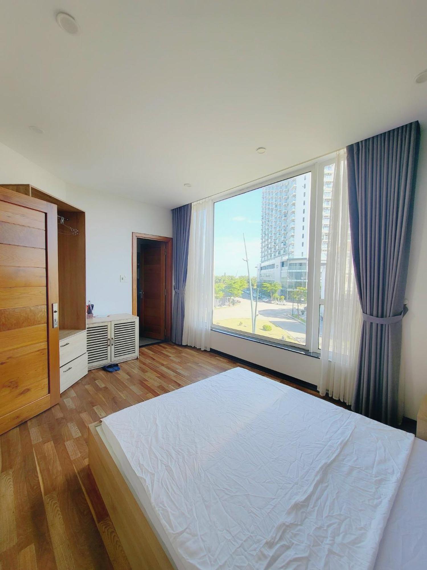 Amy Apartment 후에 외부 사진